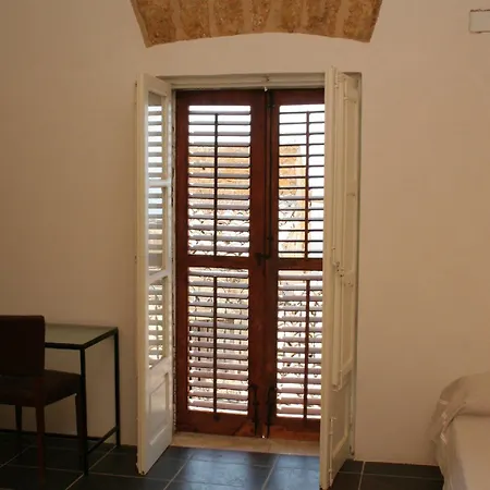 Victoria Small 2* Agrigento